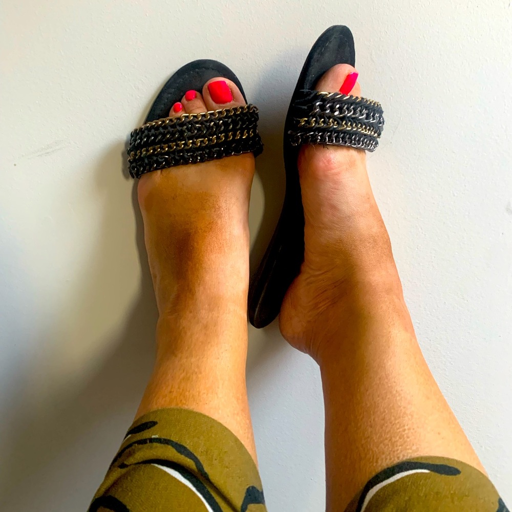 Zara sandals black chain flats 9,5
